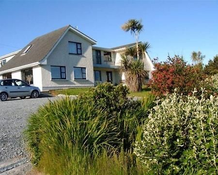 Decourcey'S Hazelbrook Farmhouse B&B Cleggan Exterior foto