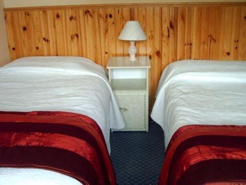 Decourcey'S Hazelbrook Farmhouse B&B Cleggan Zimmer foto