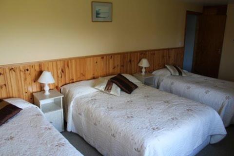 Decourcey'S Hazelbrook Farmhouse B&B Cleggan Zimmer foto